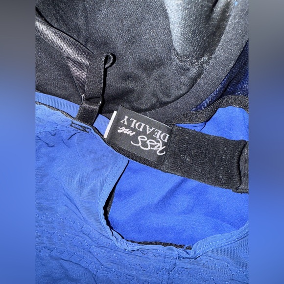 KISS ME DEADLY Merry Widow lingerie with garter straps Sz 36 DD - Picture 4 of 7